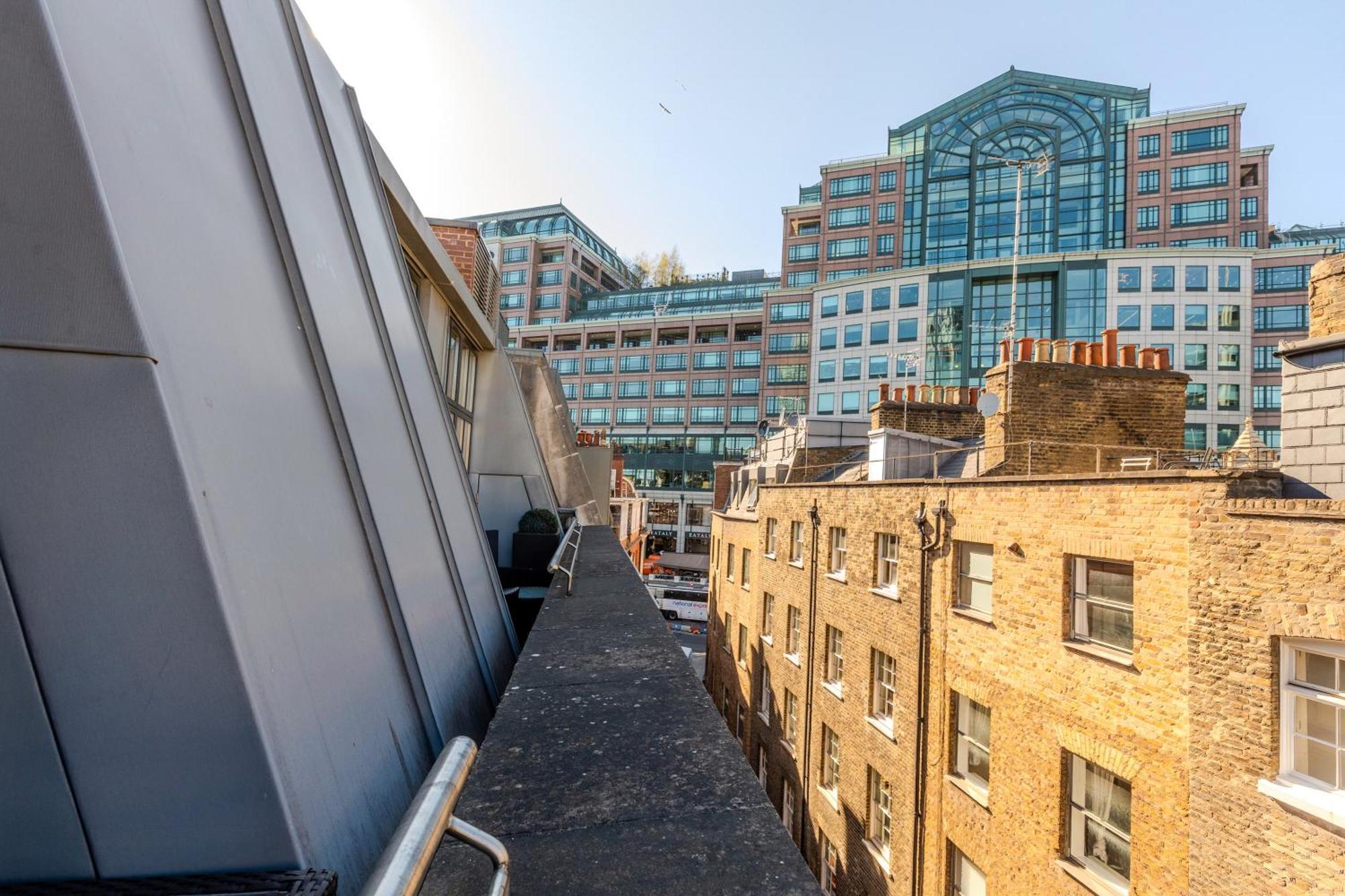 Central Servised Apartments On Artillery Lane Londres Exterior foto